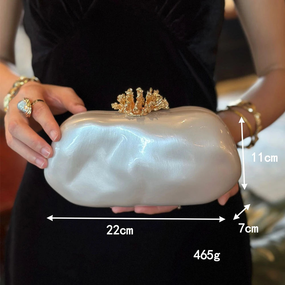 Women’s Acrylic Flower Clutch Purse