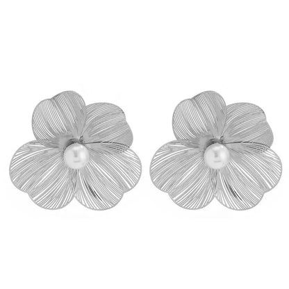 Vintage Metal Flower Stud Earrings