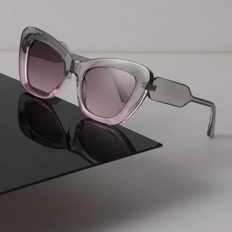 Women’s Retro Oversized Sunglasses