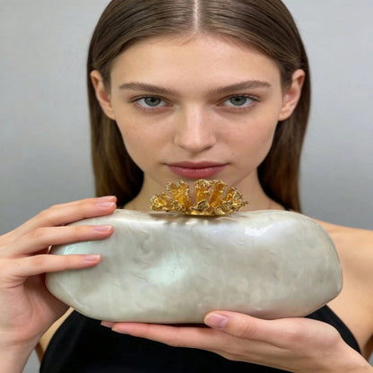 Women’s Acrylic Flower Clutch Purse